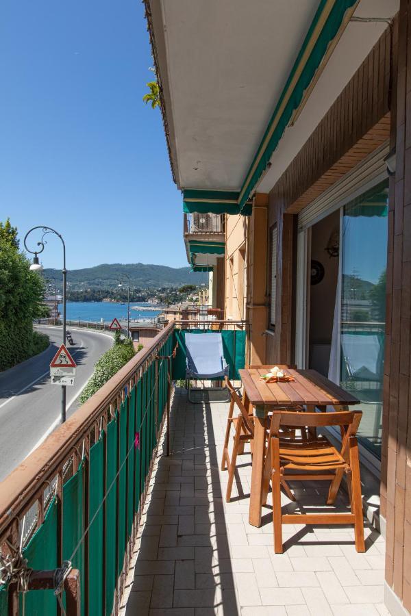 Rapallo Comodo Appartamento Signorile A Due Passi Dal Mare Con Posto Auto Exteriér fotografie
